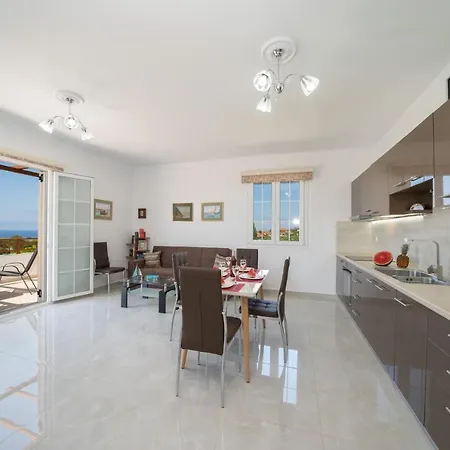 Erasmia- House 2 Upper Floor Tatil Evi *
