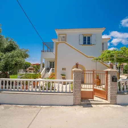 Ferienhaus Erasmia- House 2 Upper Floor