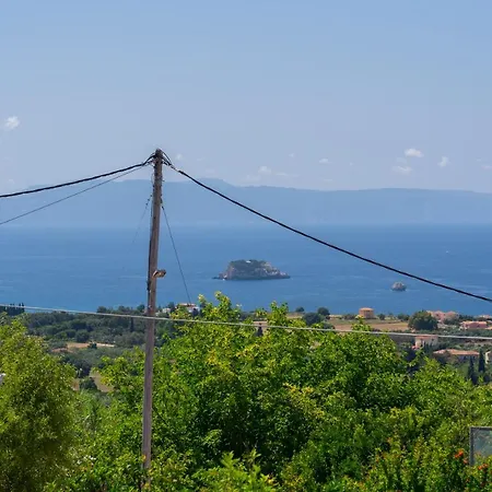 Erasmia- House 2 Upper Floor Tatil Evi Svoronata