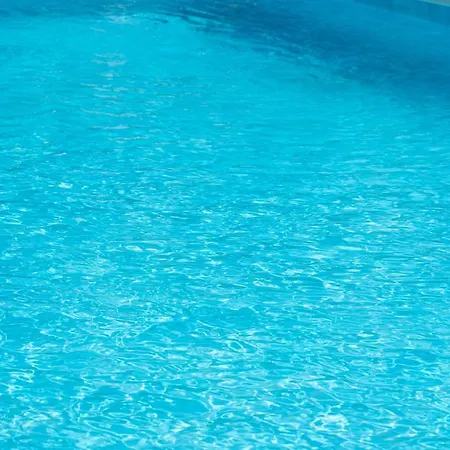 Дом отдыха Erasmia- House 2 Upper Floor Свороната