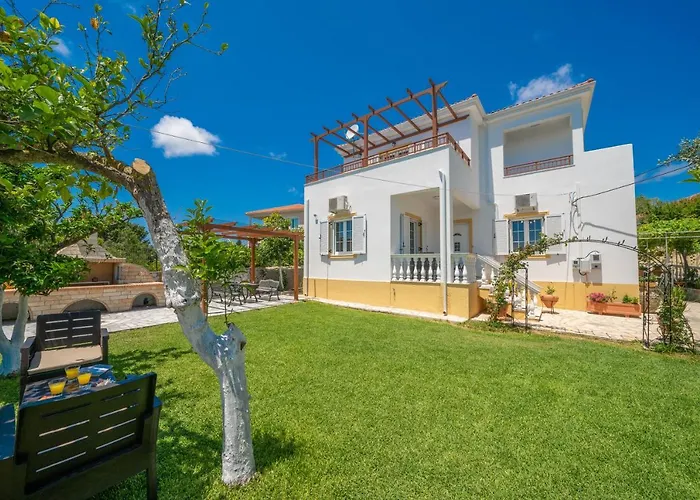 Erasmia- House 2 Upper Floor 度假居