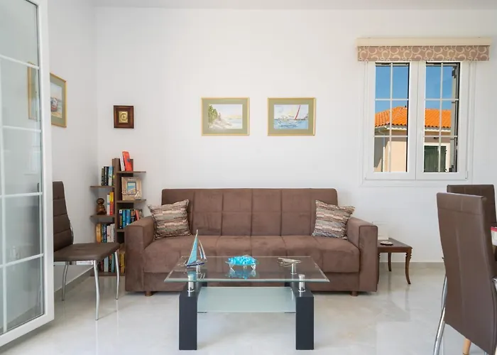 Erasmia- House 2 Upper Floor 斯沃伦塔