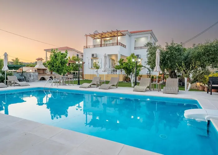 Erasmia- House 2 Upper Floor 度假居 *