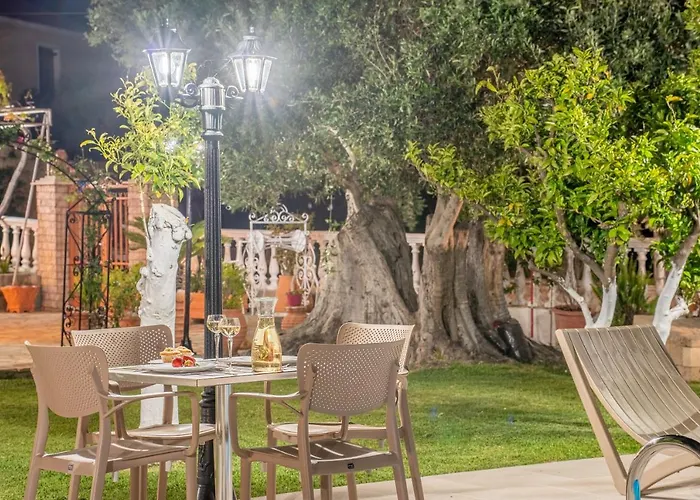 Erasmia- House 2 Upper Floor