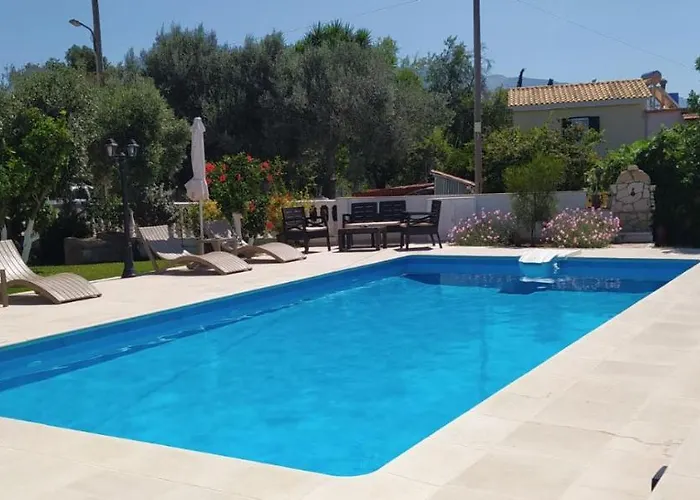 Erasmia- House 2 Upper Floor 度假居 斯沃伦塔